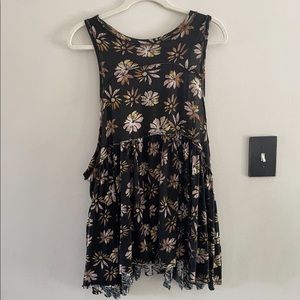 Free People SMALL flowy floral tank